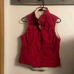 Medium Ariat red nylon vest